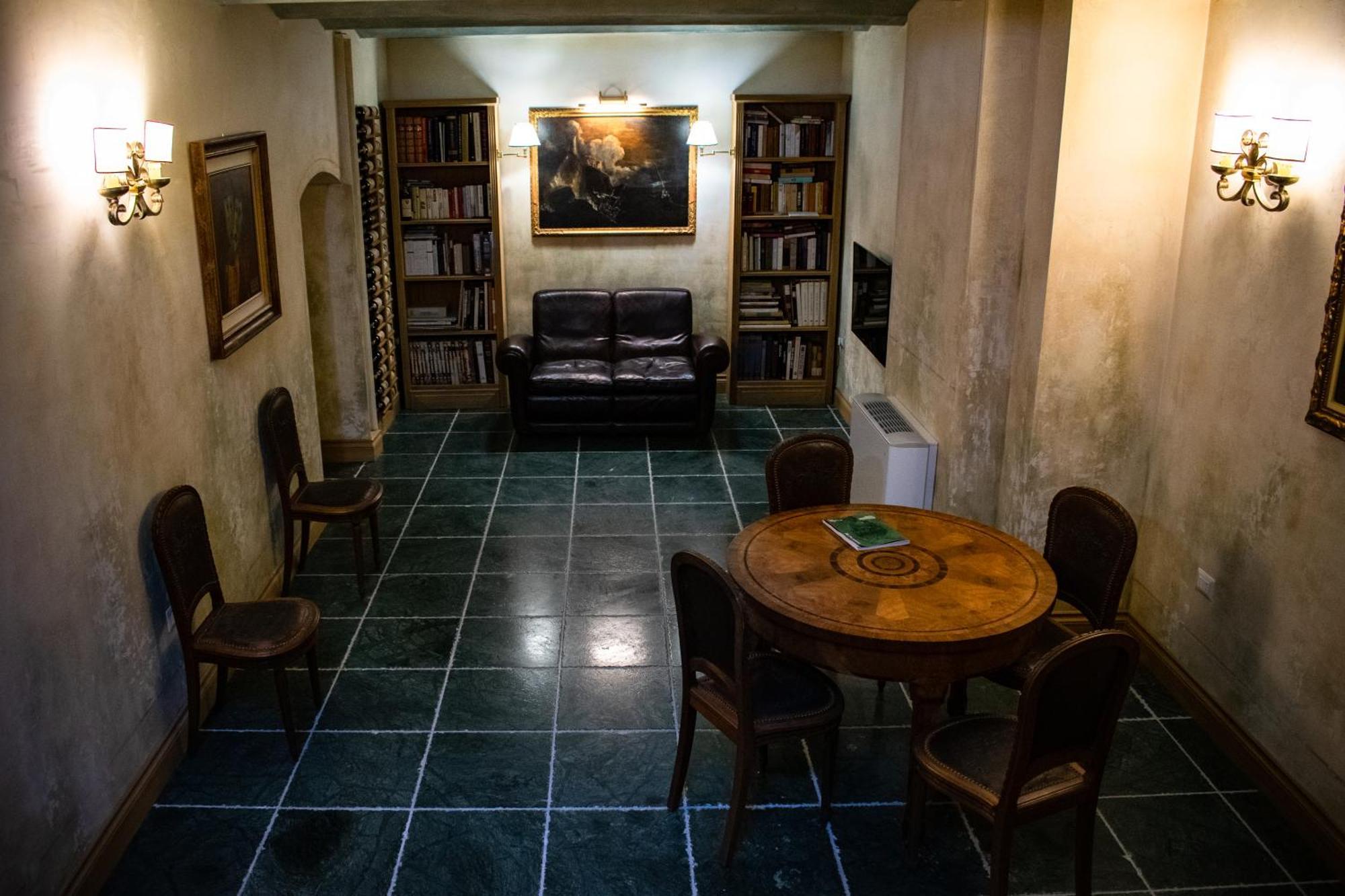 Residenza Balios Hotel Vaglio di Basilicata Luaran gambar