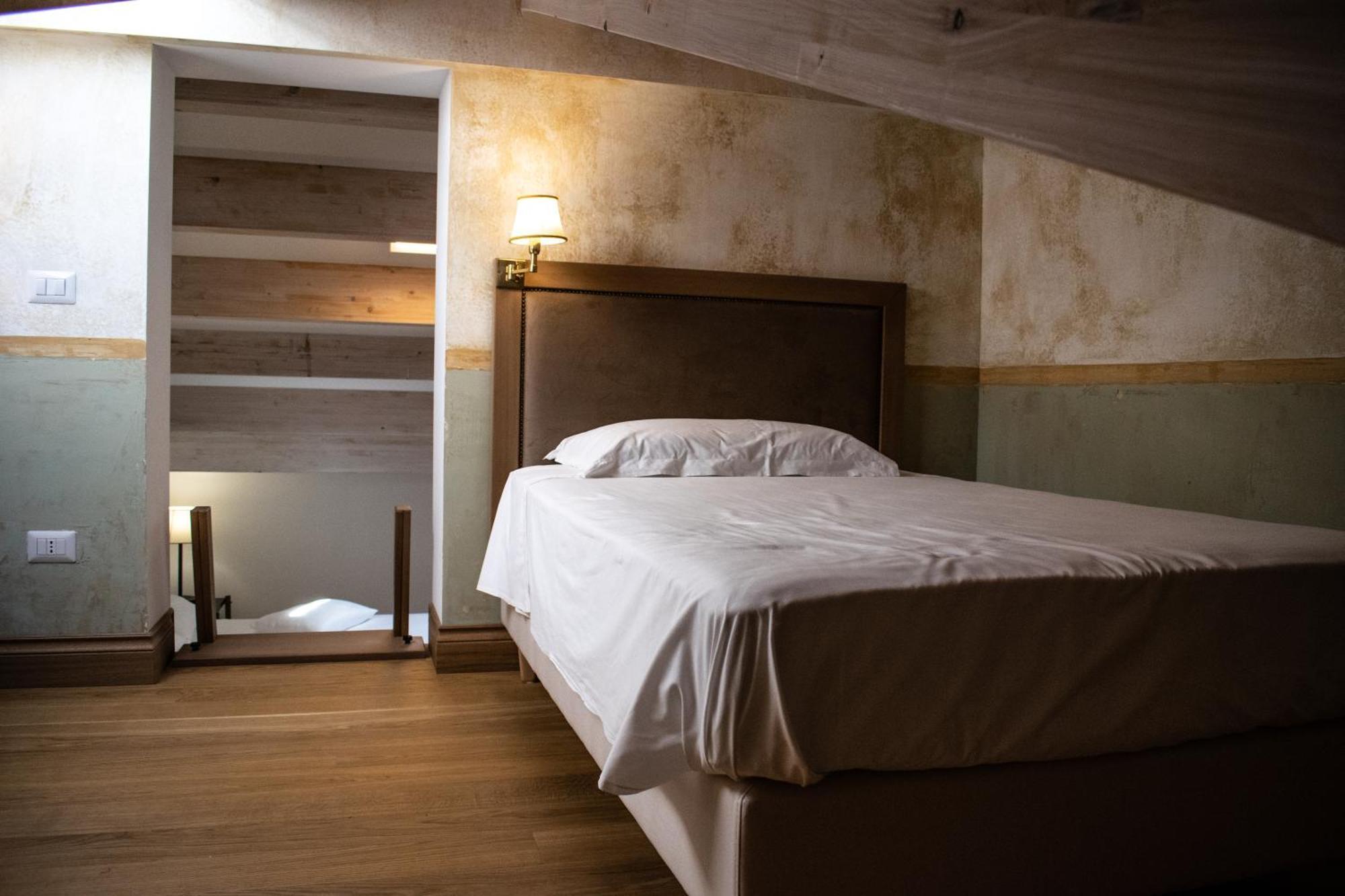 Residenza Balios Hotel Vaglio di Basilicata Luaran gambar